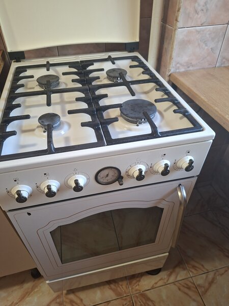 Frigider Indesit+aragaz Gorenje+masina de spalat Gorenje